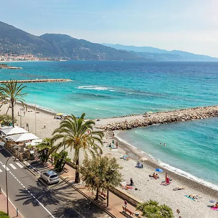 Апартаменты Magnifique Limitrophe Monaco, Parking Prive