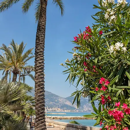 Apartment Magnifique Limitrophe Monaco, Parking Prive *